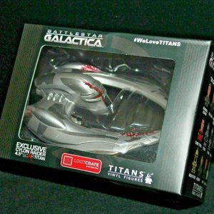 Battlestar Galactica Titan 4.5" Vinyl Scar Raider